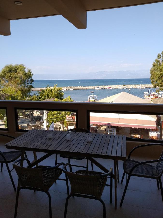 Thea, Agios Andreas Apartment Nea Koroni ภายนอก รูปภาพ